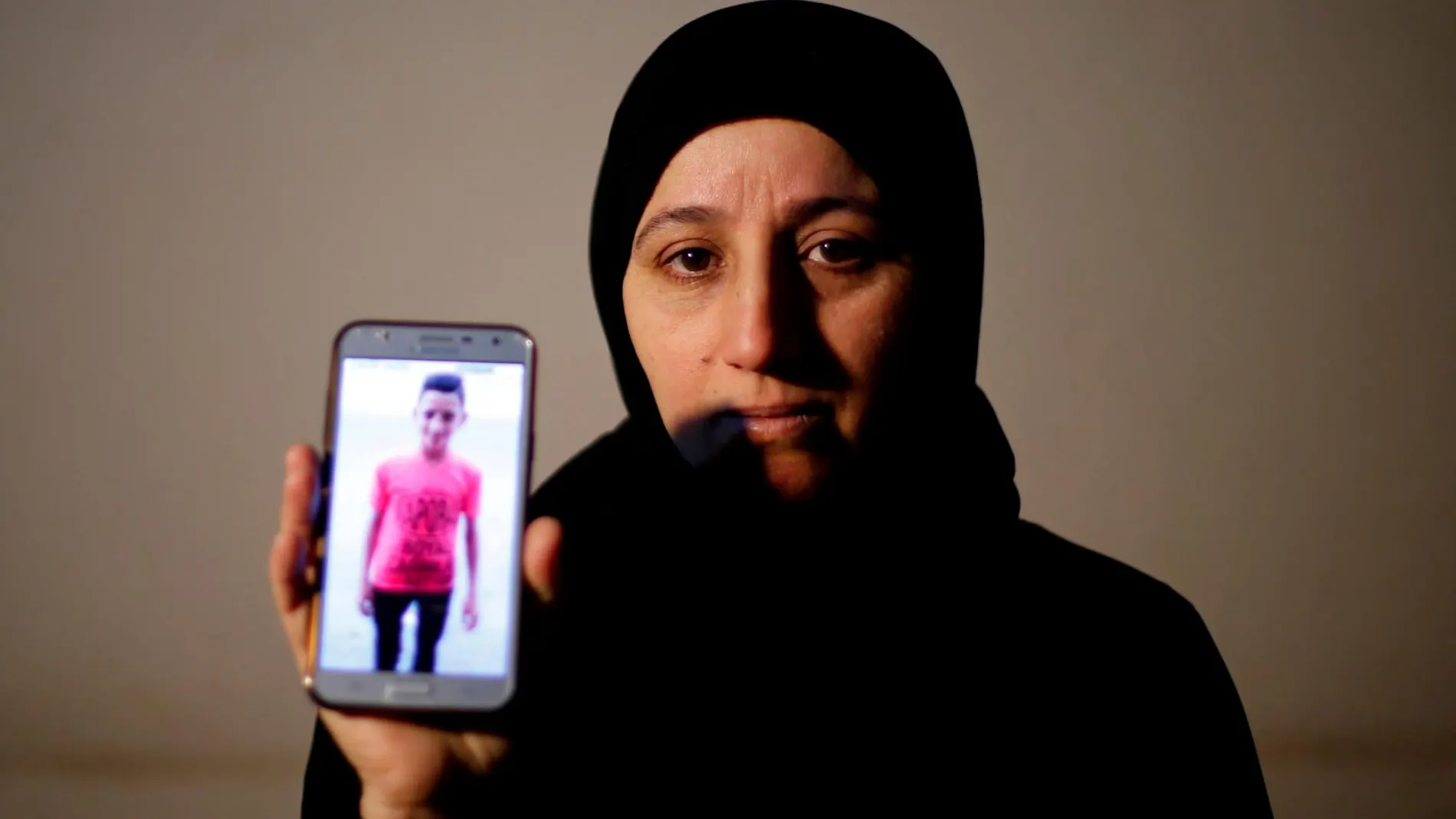 La madre de Mohammad Ayoub, un adolescente palestino que fue asesinado durante las protestas. Foto: Reuters