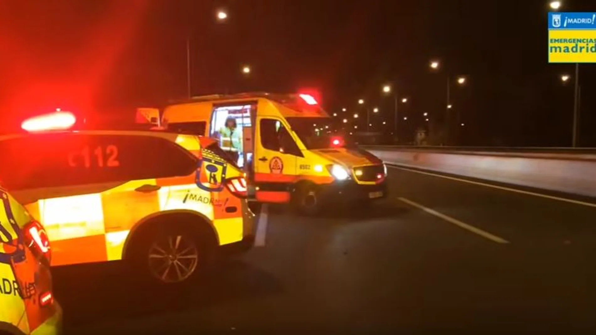 Muere un motorista tras recibir el impacto trasero de un vehículo en la A-2 (Madrid)