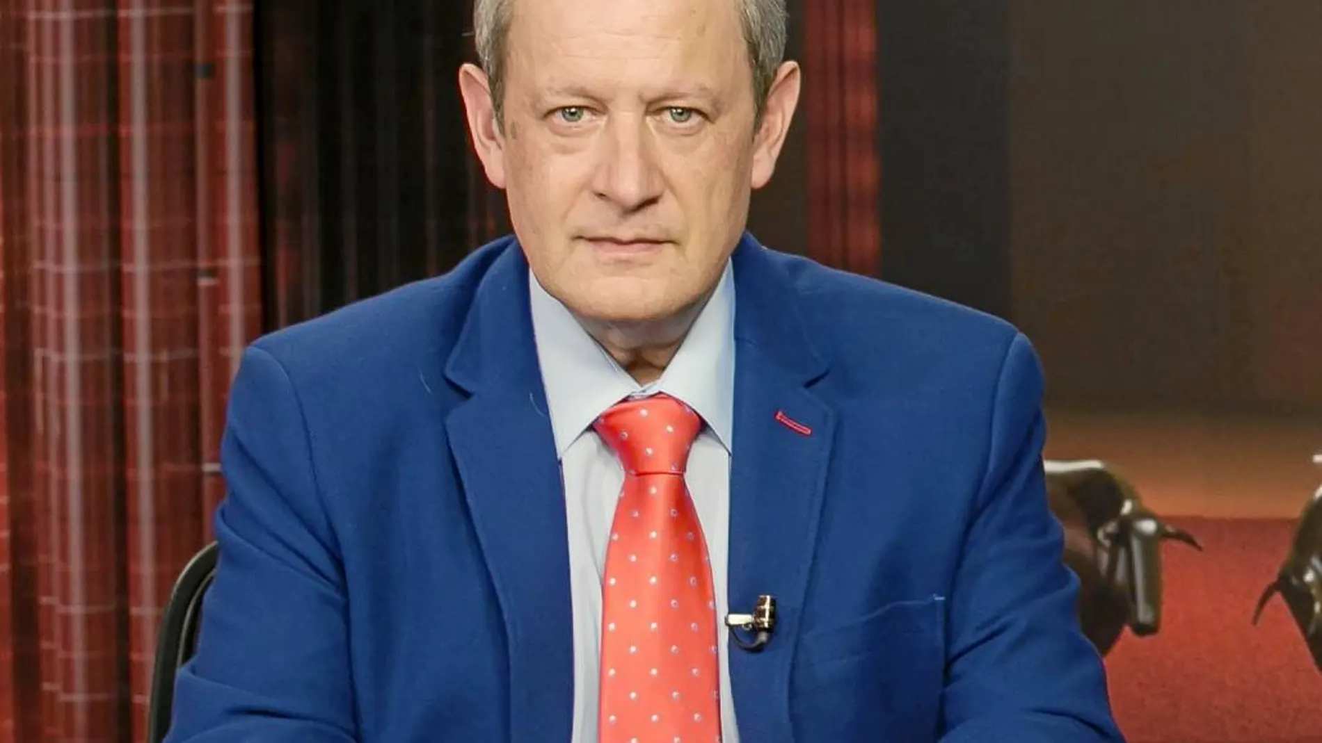 Carlos Martín Santoyo, director del «Diario Palentino» y La 8 de Palencia, abrirá la gala de esta tarde.