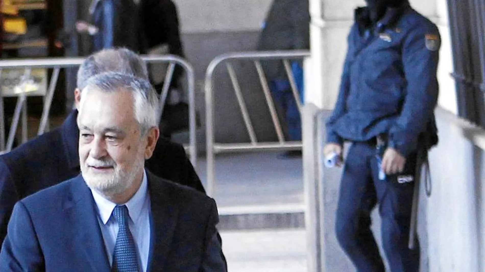 Griñán, a su llegada esta semana a la Audiencia de Sevilla