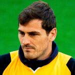 Iker Casillas, durante una sesión de entrenamientos en el estadio de Anfield, Liverpool. EFE/ Peter Powell
