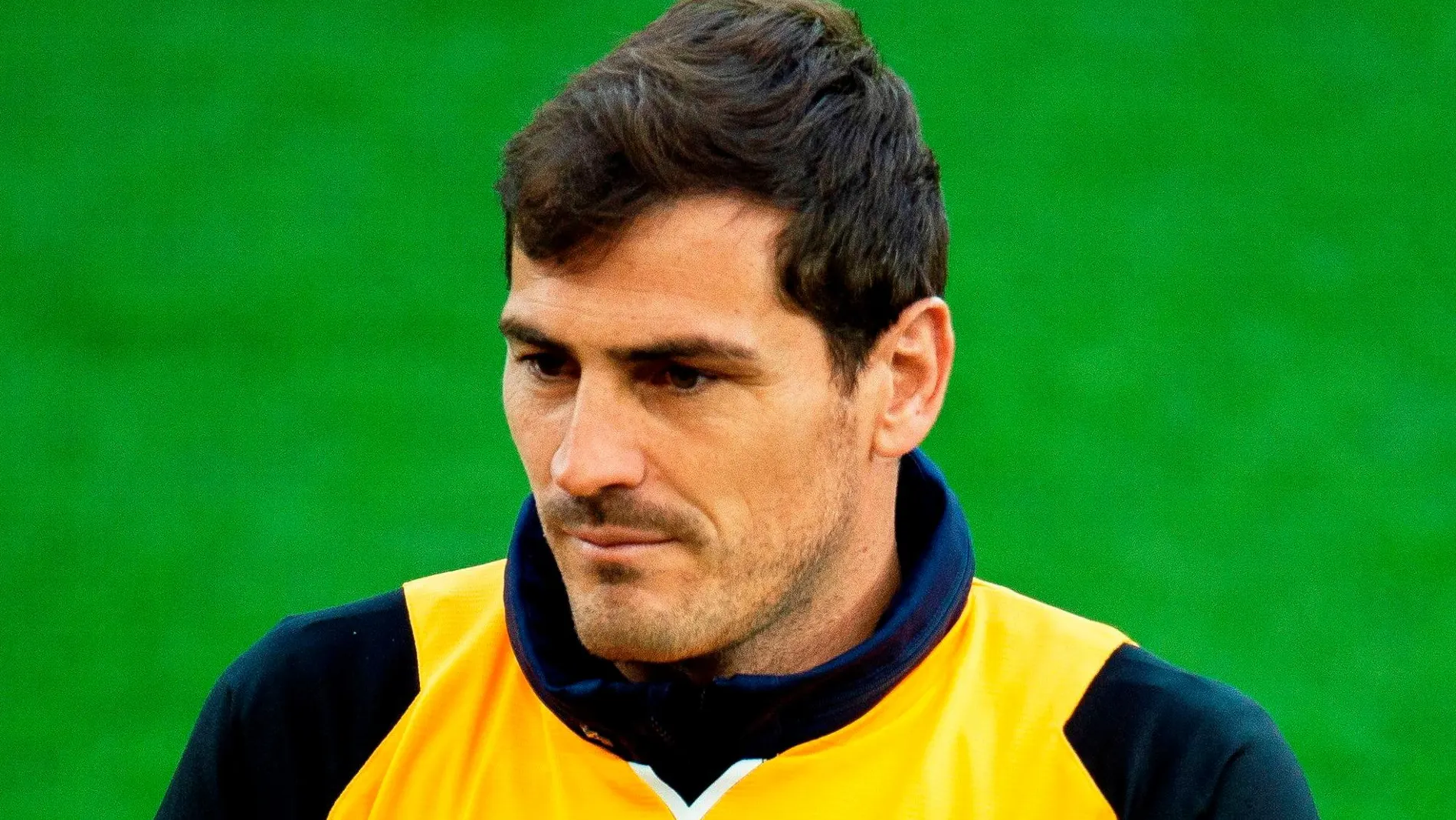Iker Casillas, durante una sesión de entrenamientos en el estadio de Anfield, Liverpool. EFE/ Peter Powell