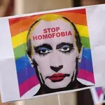 Esta imagen de Vladimir Putin fue prohibida en Rusia porque sugiere una &quot;orientación sexual no estándar&quot;