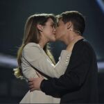 Alfred y Amaia al finalizar de cantar 'Tu canción'