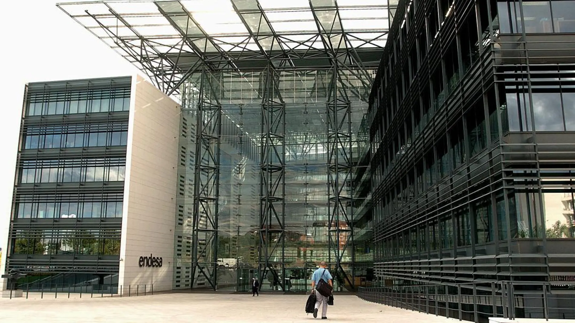 Exterior de la sede de Endesa, en Madrid. EFE/Gustavo Cuevas