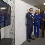 La consejera Pilar del Olmo, Carlos Delgado y el alcalde José Luis Rivas inauguran el centro de Vector Group en Ávila