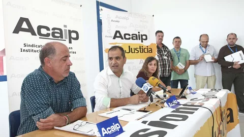 El líder del sindicato de prisiones Acaip ya está apartado del Cuerpo