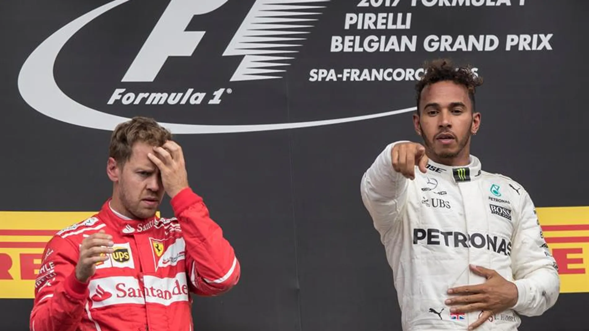 Vettel sólo tiene 7 puntos de ventaja en la general