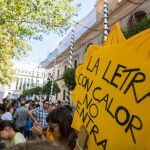 En los últimos días se han sucedido las protestas de padres y alumnos por las condiciones de las aulas, a más de 30ºC ya metidos en pleno mes de octubre