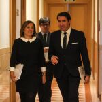 Milagros Marcos y Suárez-Quiñones acuden a la rueda de prensa del Consejo de Gobierno junto al director de Comunicación de la Junta, Alejandro Salgado