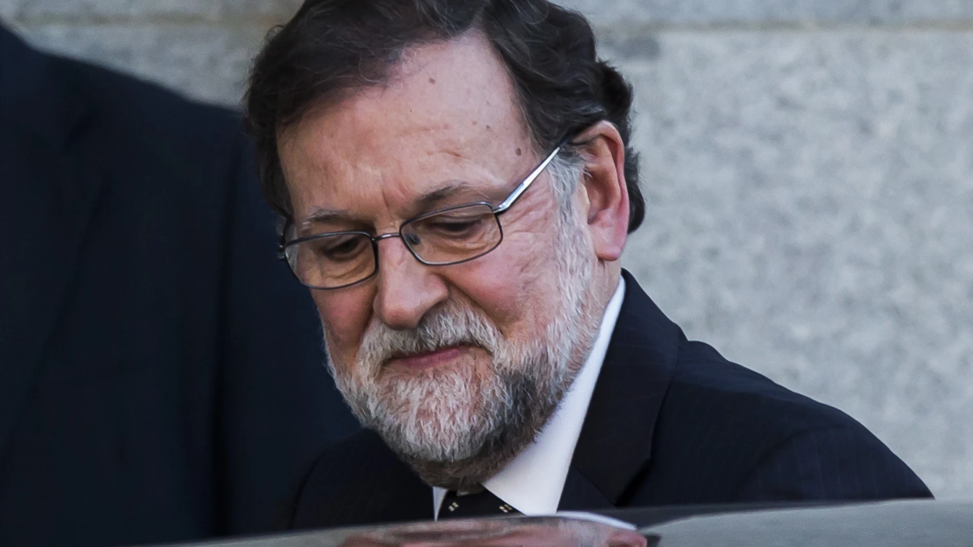 Mariano Rajoy, a la salida del Tribunal Supremo tras declarar en el “procés”