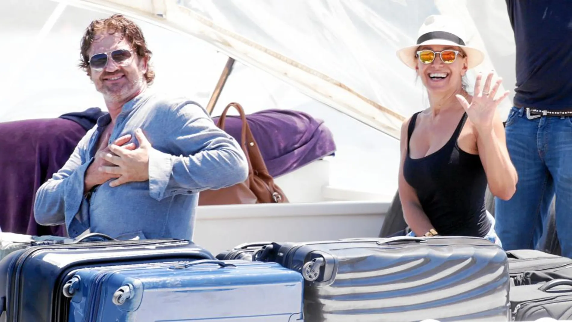 Gerrard Butler y Barbara D’Urso han pasado un verano romántico en Italia. En la imagen, ambos en Isquia