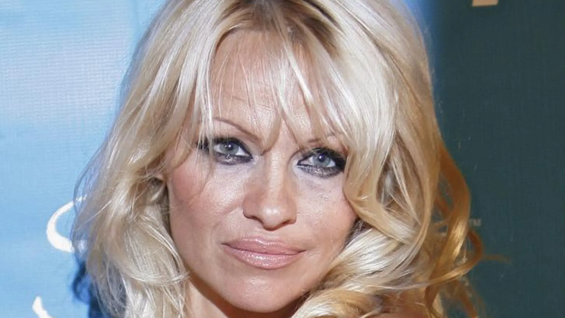Pamela Anderson quiere escribir novelas eróticas
