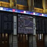 El principal indicador de la Bolsa española, el IBEX 35, ayer