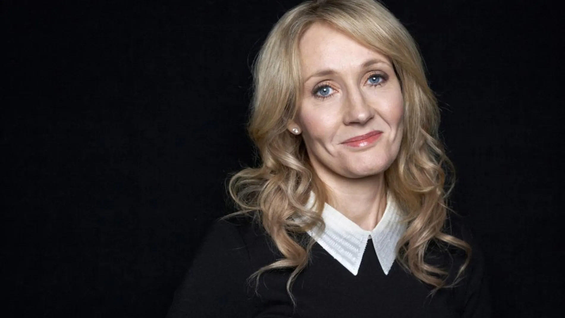 J.K. Rowling planea construir un centro ecuestre en su mansión de Edimburgo