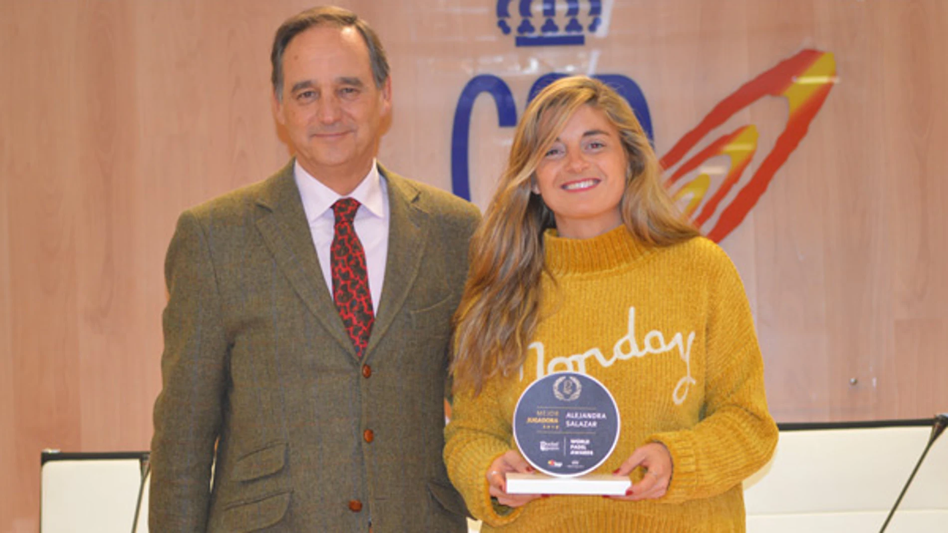 Alejandra Salazar, con el premio