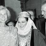 Montserrat Caballé junto a los Reyes tras una actuación en el Liceu en 1989/ Efe