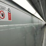 Las advertencias de amianto han comenzado a aparecer en el metro de Barcelona