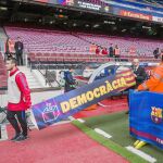 Cara a cara: ¿Debió suspenderse el partido en el Camp Nou?