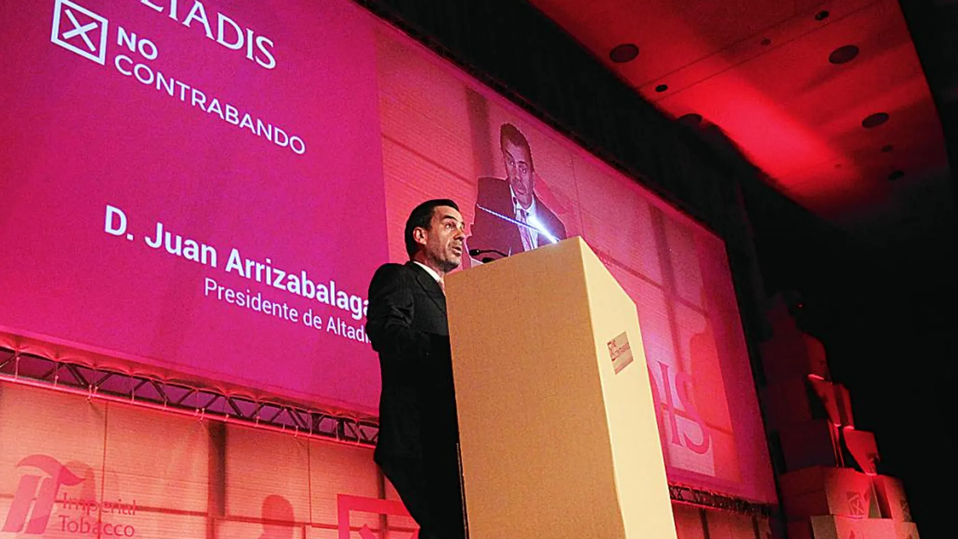 El presidente de Altadis, Juan Arrizabalaga, ayer en Sevilla, en la inauguración del congreso.