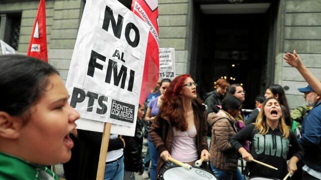 La oposición a Macri alerta del ajuste brutal que pedirá el FMI