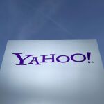 Un logo de Yahoo en Suiza