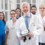 En la imagen, el equipo médico que ha puesto en marcha la aplicación VR Pacientes