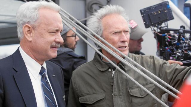 Octogenario de oro. Clint Eastwood (de 86 años), con Tom Hanks, durante el rodaje