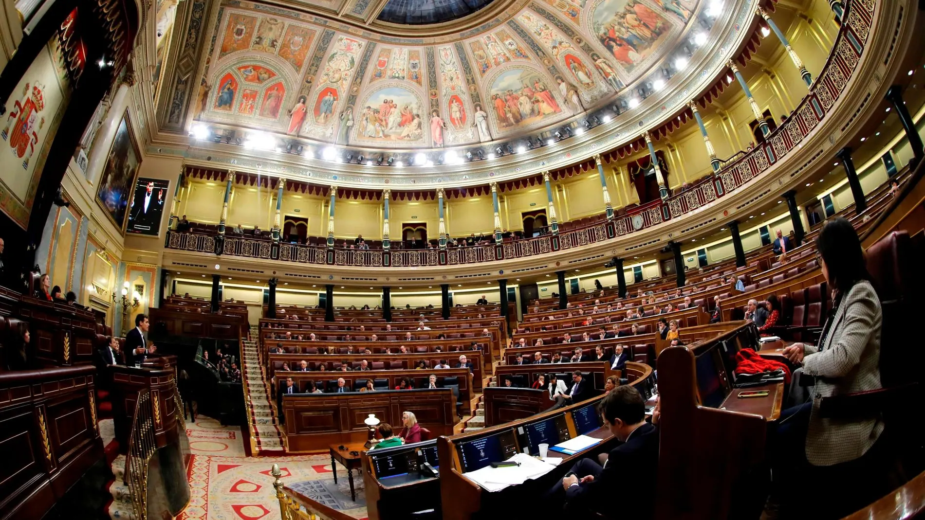 El Congreso durante el debate de totalidad de los presupuestos este martes. EFE/Juan Carlos Hidalgo