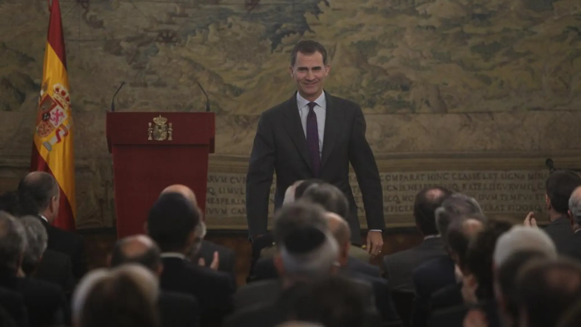 El rey Felipe, durante el acto solemne celebrado en el Palacio Real con motivo de la aplicación de la ley que concede la nacionalidad española a los sefardíes originarios de España