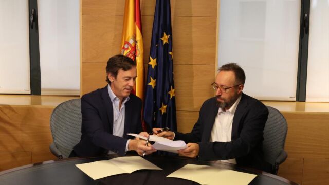 Hernando y Girauta, en la firma del pacto que tuvo lugar el día 19 de agosto de este año