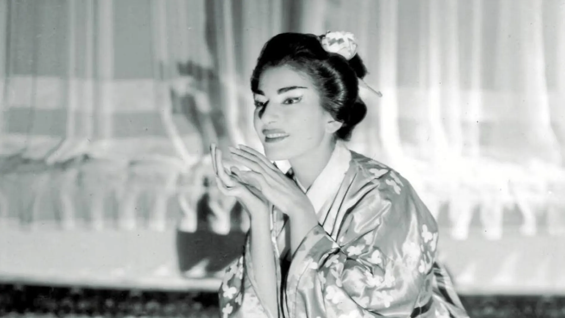 Maria Callas, caracterizada como Cio-Cio San en «Madama Butterfly»