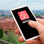 Airbnb se encuentra en pleno proceso de reconversión / dreamstime