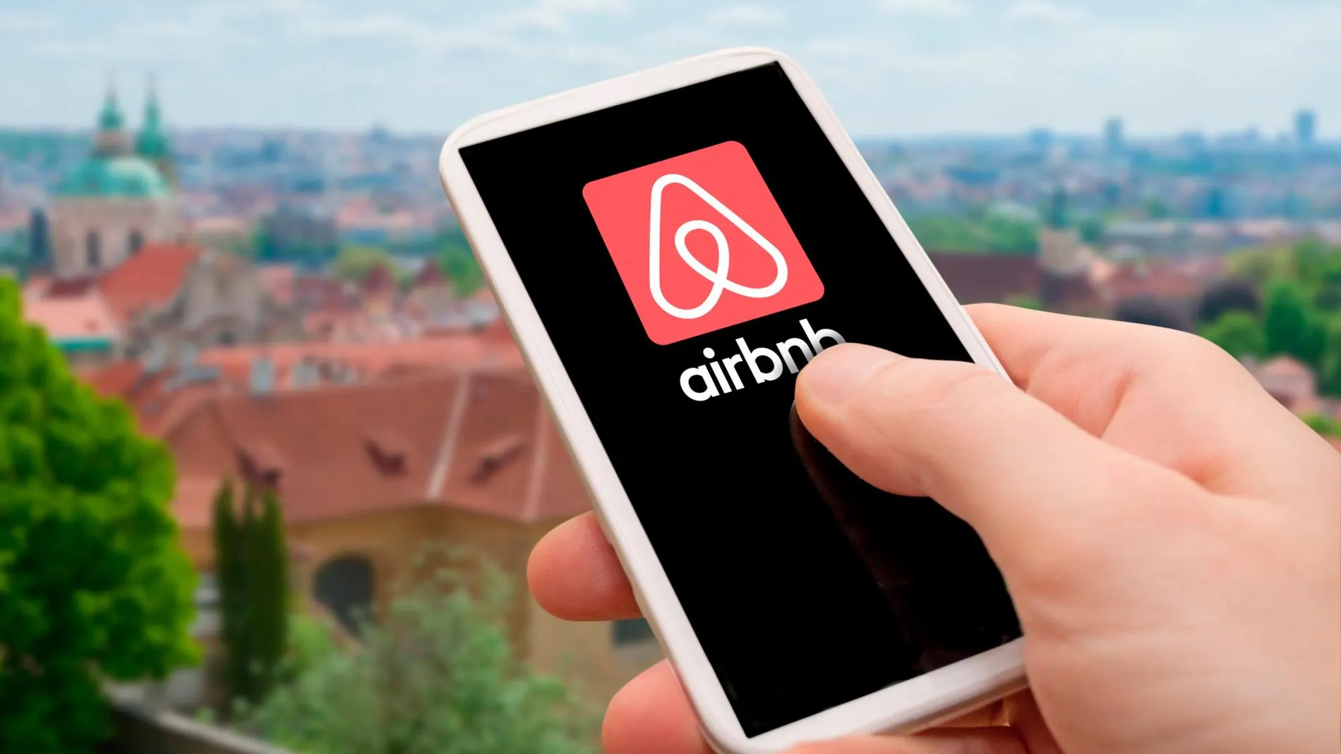 Airbnb se encuentra en pleno proceso de reconversión / dreamstime
