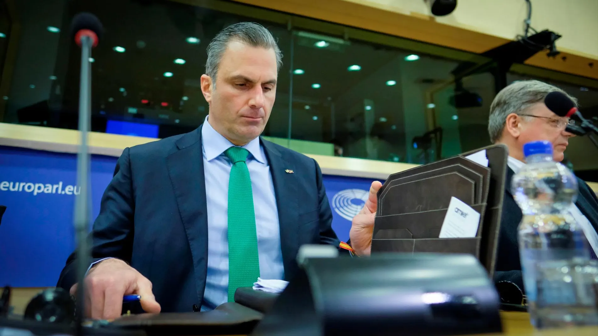 El secretario general de VOX, Javier Ortega Smith, participa en una conferencia sobre la unidad de España en el Parlamento Europeo