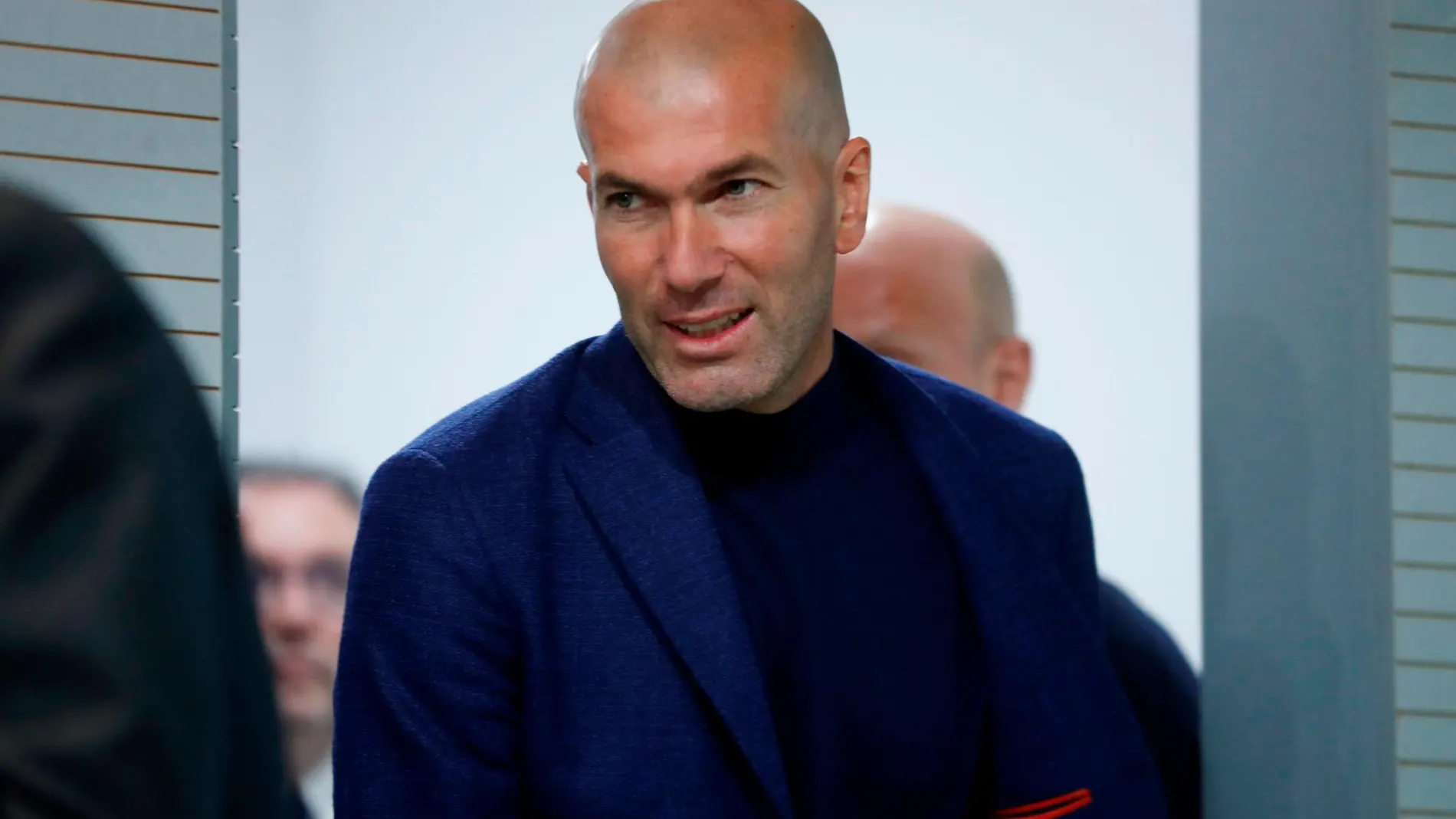 Imagen de Zidane, ex entrenador del Real Madrid que suena para volver al banquillo