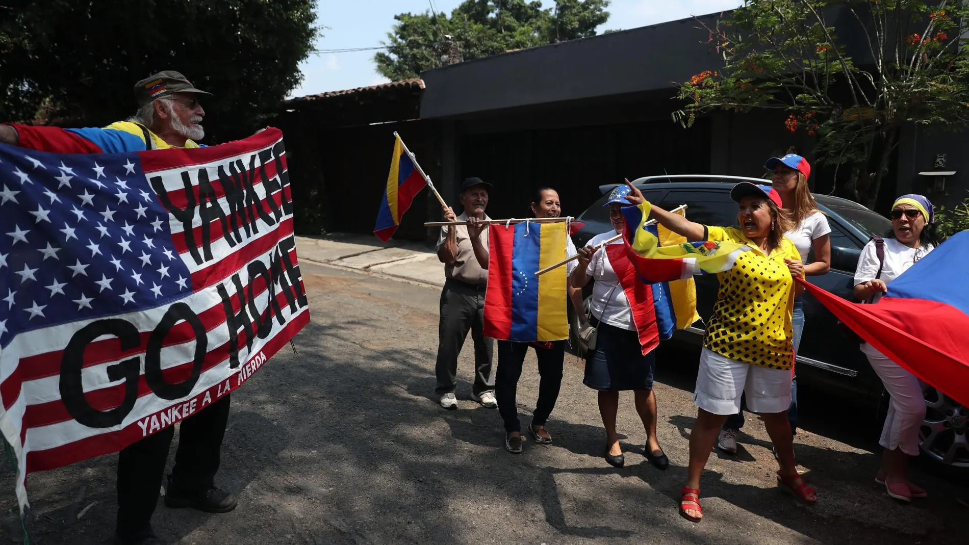 Los famosos apoyan a Venezuela en las redes sociales