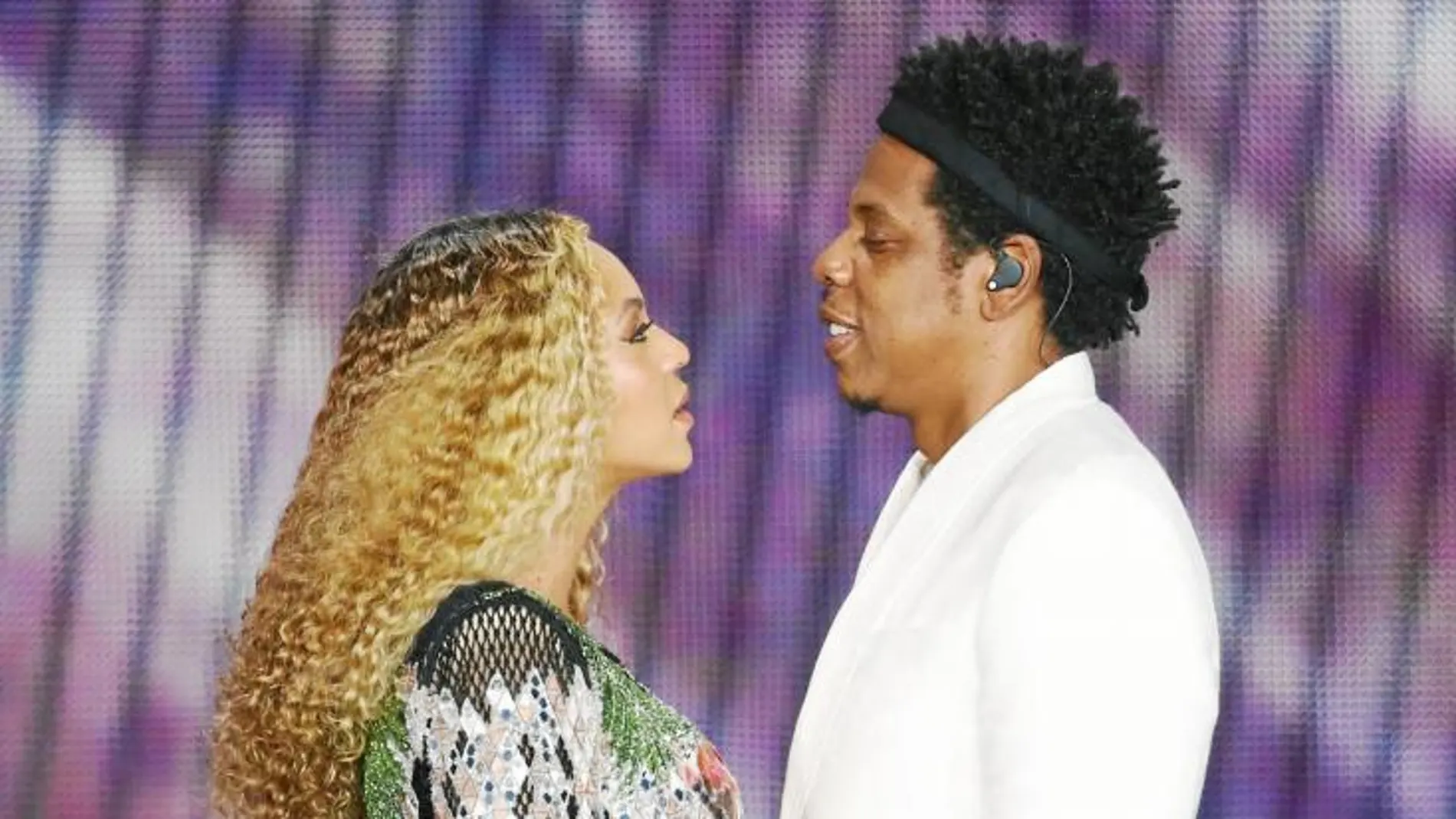 Beyoncé y Jay Z ofrecieron un concierto de retazos y golpes de efecto/ Robin Harper