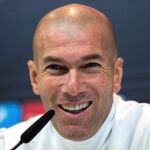 El entrenador francés del Real Madrid, Zinedine Zidane, durante la rueda de prensa