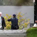  Un tiroteo en una sinagoga en California deja un muerto y tres heridos