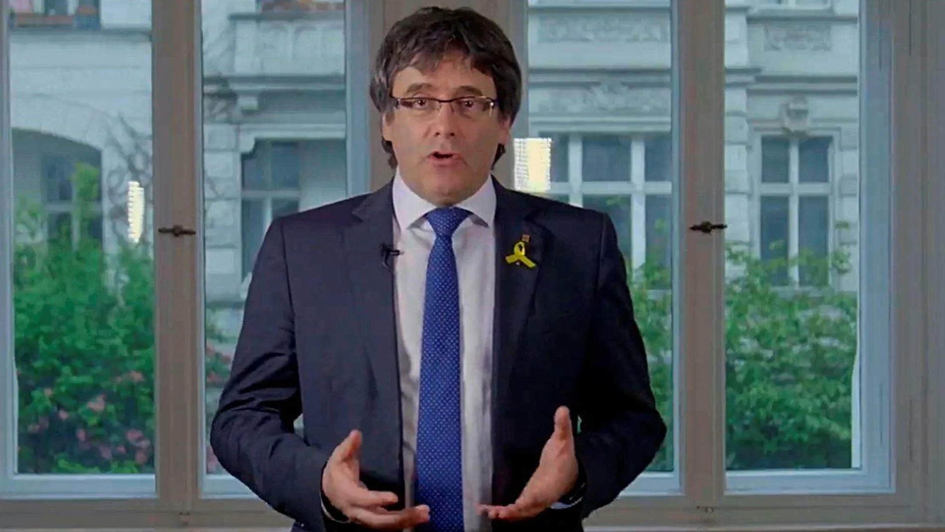 Carles Puigdemont en el momento que anuncia que Quim Torra era el próximo candidato a la investidura.