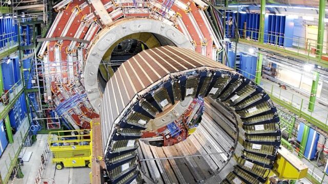 El gran colisionador de Hadrones en el CERN de Ginebra (Suiza)
