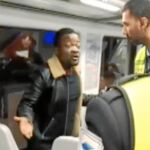 Un viajero grabó la escena en la que los vigilantes de seguridad exigen el billete a un hombre de color que fue reducido por los agentes de seguridad en la estación de Atocha
