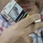 Fumar un solo cigarro al día es más peligroso de lo que los estudios científicos sugerían