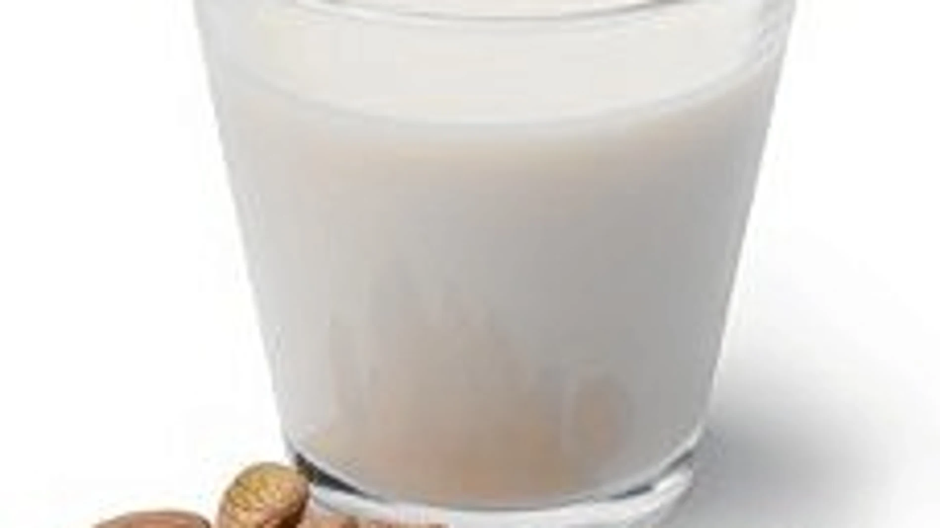 El calorímetro:1 vaso de leche de almendra