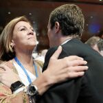 María Dolores de Cospedal felicita a Pablo Casado tras conocerse los resultados de la votación