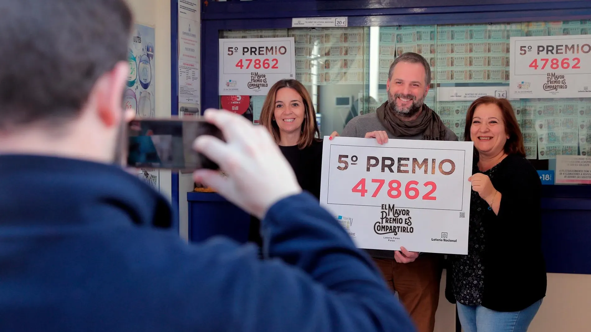 El número 47.862 ha sido premiado con el primero de los quintos premios, dotado con 60.000 euros la serie y con 6.000 euros cada décimo