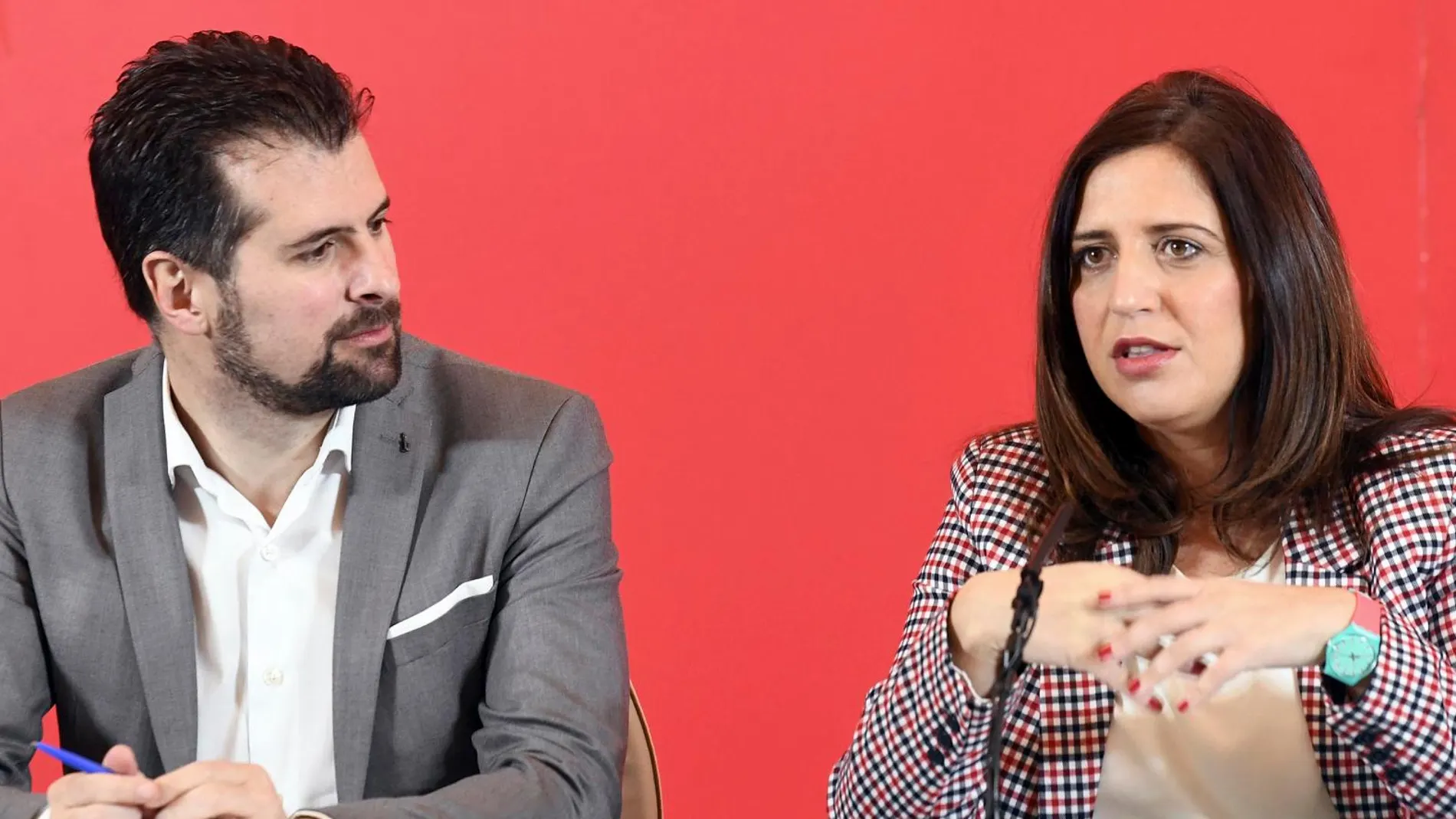 Celebración de la Interparlamentaria del PSOE de Burgos, con la asistencia del candidato a la Presidencia de la Junta, Luis Tudanca, y la secretaria general del PSOE de Burgos, Esther Peña