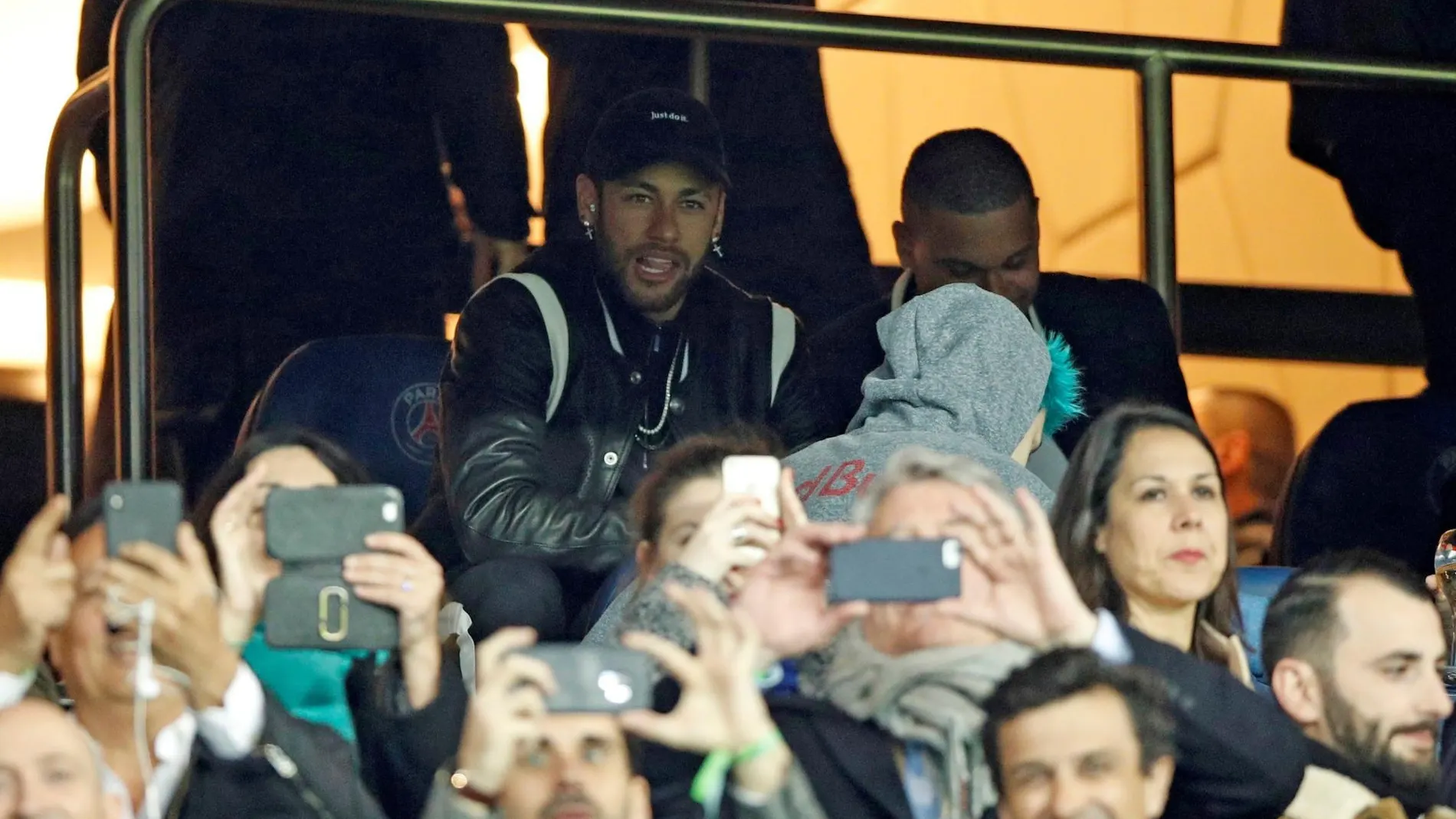 ¿Están Neymar y Mbappé más cerca del Madrid tras la eliminación del PSG?