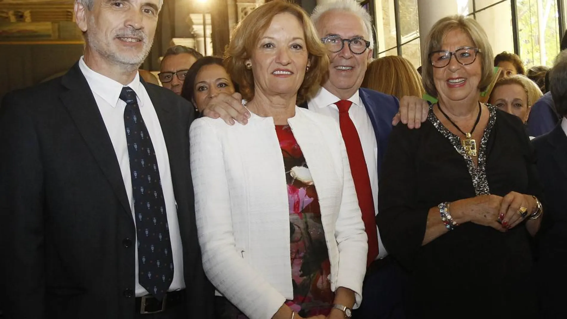 Los ex consejeros Alonso, Ortiz, Maldonado y De la Calle, sonrientes el día que nombraban a sus sustitutos